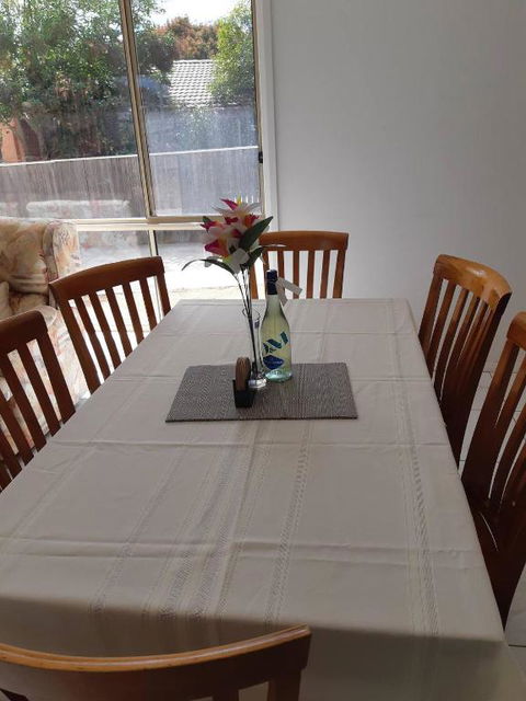 An Executive 3 Bedroom New House, All To Yourself - Accommodation Bookings 0