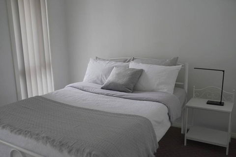An Executive 3 Bedroom New House, All To Yourself - Accommodation Bookings 1