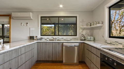 Anchored On Capes Upstairs - Accommodation Bookings 4