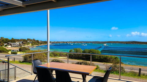 Anchors Away - Accommodation Bookings 1