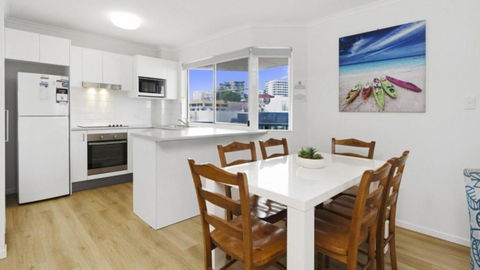 Anchors Aweigh Unit 6 - Accommodation Bookings 1