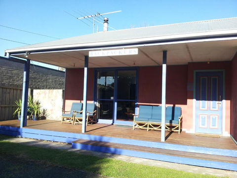 Anglesea Backpackers - Accommodation Bookings 1