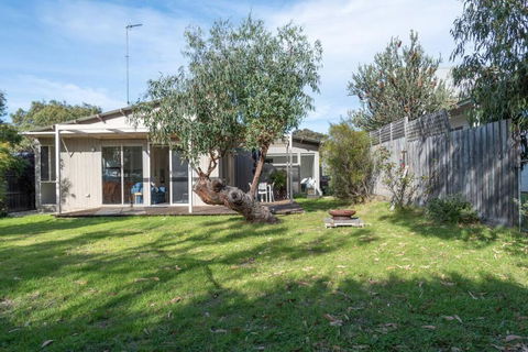 Anglesea Beach House, Just 250m To The Beach! - Accommodation Bookings 0