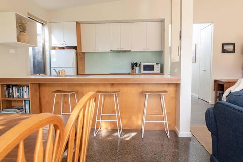 Anglesea Beach House, Just 250m To The Beach! - Accommodation Bookings 3