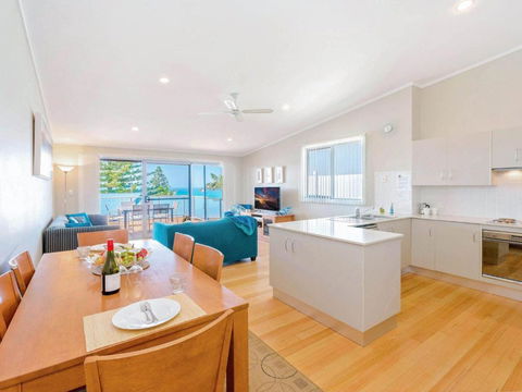 Angourie Blue 4 - Accommodation Bookings 2