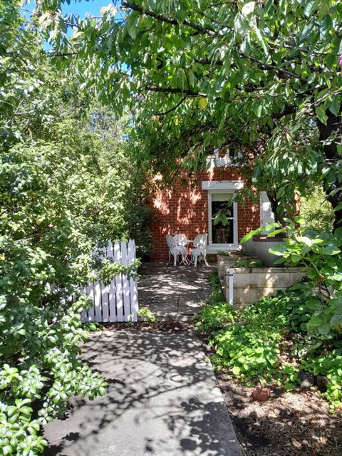 Annies Garden Cottage - Accommodation Bookings 0