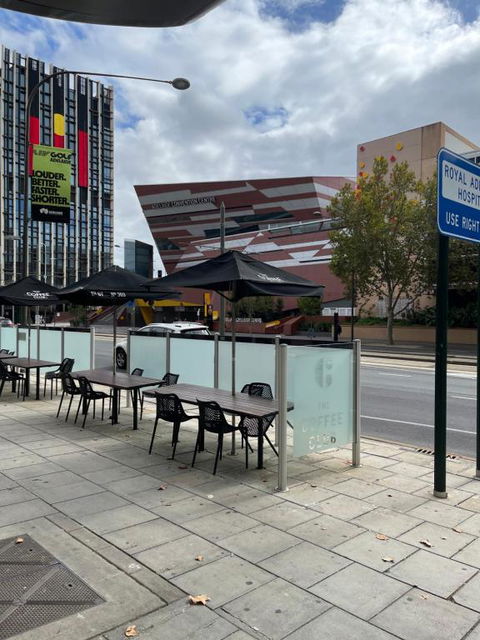ANTEA Apartments Embassy Free Parking - Accommodation Bookings 1