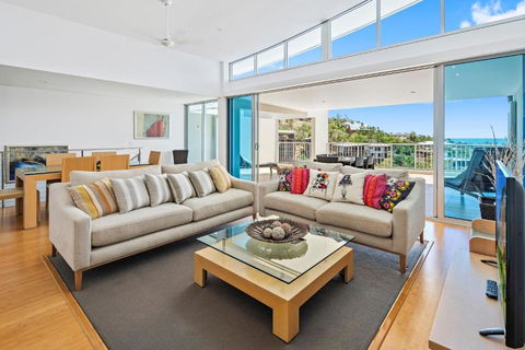 Airlie Beach Townhouse - Accommodation Bookings 1