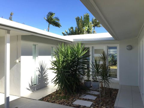 Airy Home - 3 Bedrooms & Office - Accommodation Bookings 0