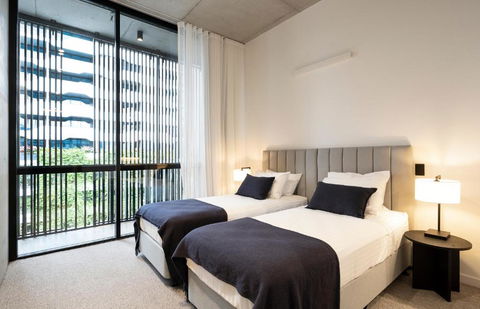 Alfred & Turner Apartments, Luxury 2 Bedroom Condos In The Heart Of The Valley - Accommodation Bookings 3