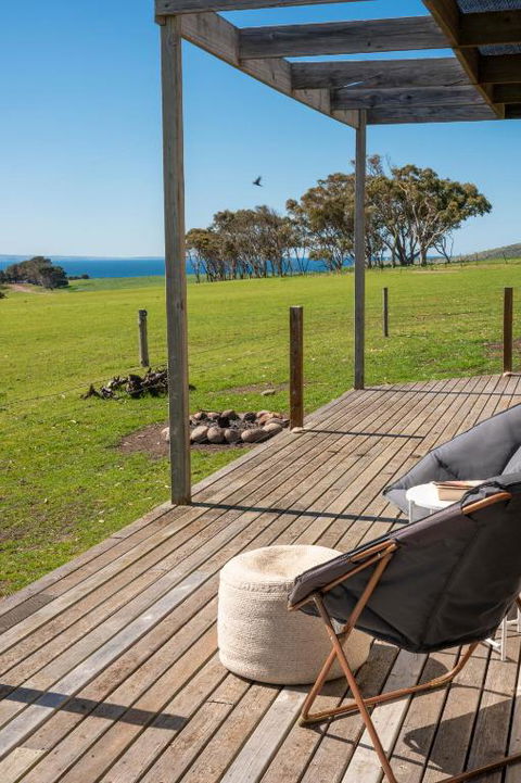 Antechamber Bay Retreats - Accommodation Bookings 2