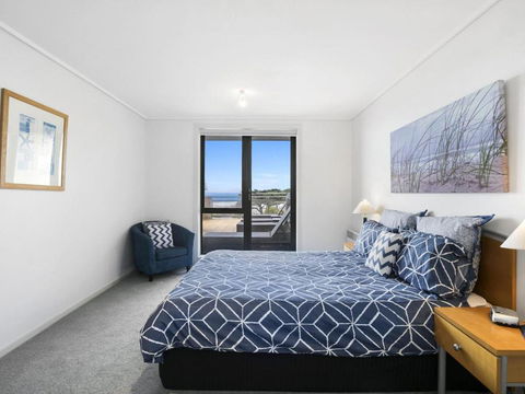 Apartment 11 Pacific Apartments - Accommodation Bookings 4