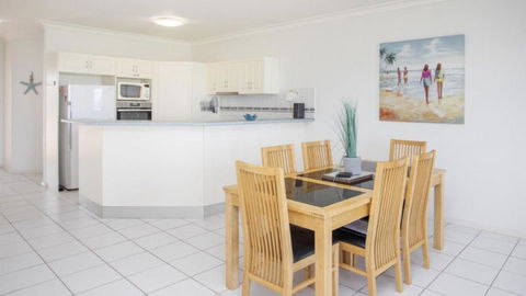 Apartment 16 - The Meridian - Accommodation Bookings 2