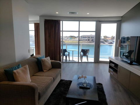 Apartment 3 Wallaroo Marina - Accommodation Bookings 3