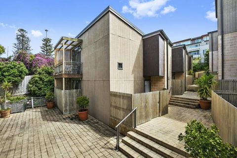 Apartment 36 Pacific Apartments - Accommodation Bookings 0