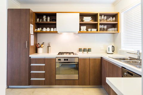 Apartment 46 - Accommodation Bookings 4