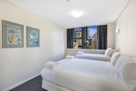 Apartment At College St - Accommodation Bookings 2