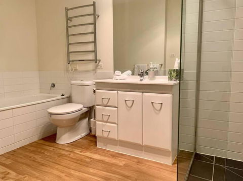 Apartment City Living! - Accommodation Bookings 4