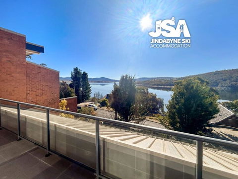 Apartment Lakeview - Accommodation Bookings 1