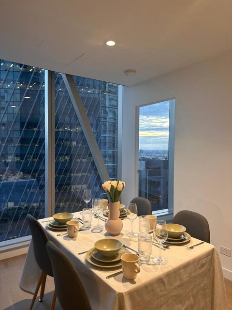 Apartment With Panoramic View - Accommodation Bookings 3