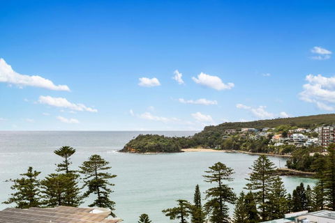 Apartment With Pool Access A Minute To The Beach - Accommodation Bookings 0
