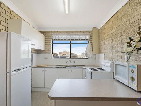 Apollo Unit 30 First Floor - Accommodation Bookings 3