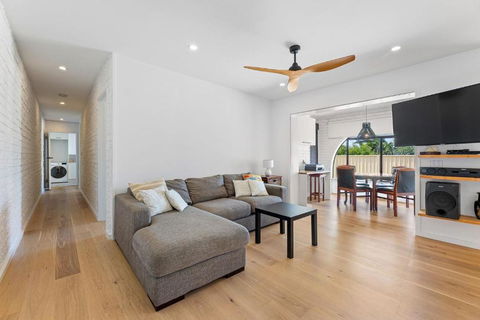 Apollo Unit 4 - Ground Floor - Block A - Accommodation Bookings 0