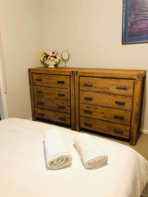 Apple House Truganina - Accommodation Bookings 2