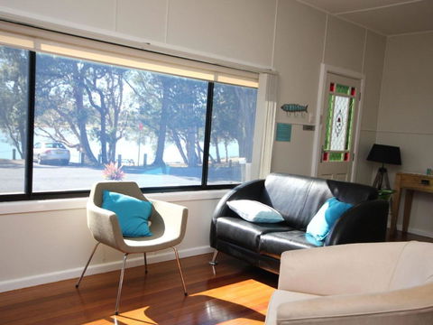 Aqua Cottage - Accommodation Bookings 2