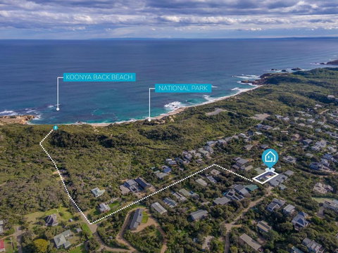 Aqua Luna - Stylish Retreat By Koonya Ocean Beach - Accommodation Bookings 3