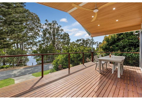 Aqua Marine - A Warm And Soulful Spot To Unwind - Accommodation Bookings 0