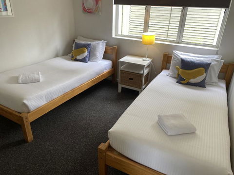 Aqua Promenade Beachfront Holiday Apartments - Accommodation Bookings 3