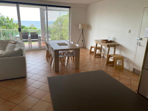 Aqua Promenade Beachfront Holiday Apartments - Accommodation Bookings 1
