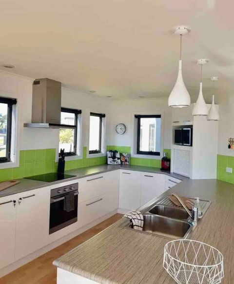 AquaChill On The Bay - Accommodation Bookings 4