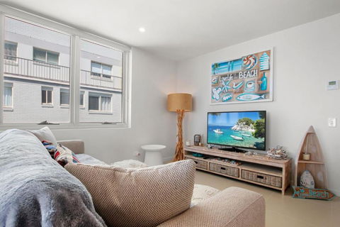 Aquaview Unit 604, 29 Canberra Tce, Kings Beach - Accommodation Bookings 1