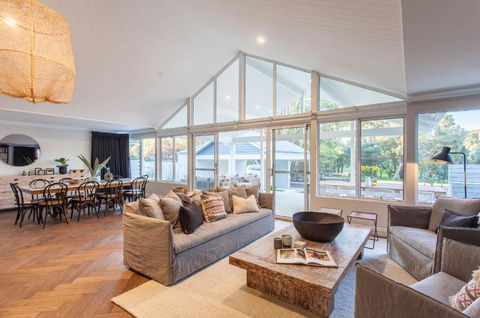 Aquila I Private Properties - Accommodation Bookings 1