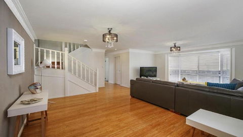 Araluen On Henley Accom Property - Accommodation Bookings 3
