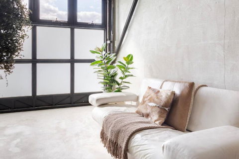 Architectural Home, Pool Oasis/ Steps From Trendy Chapel St. - Accommodation Bookings 2