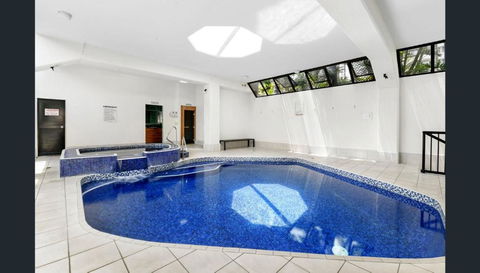 Aristocrat Apartments - Accommodation Bookings 1