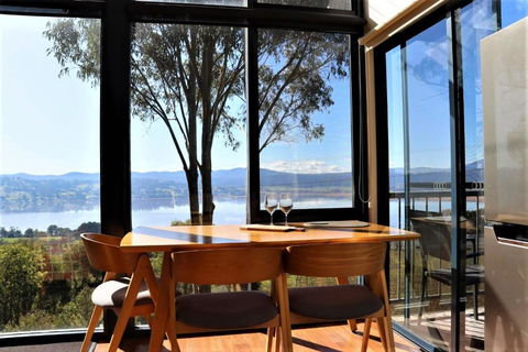 Armalong Winery Chalets - Accommodation Bookings 3