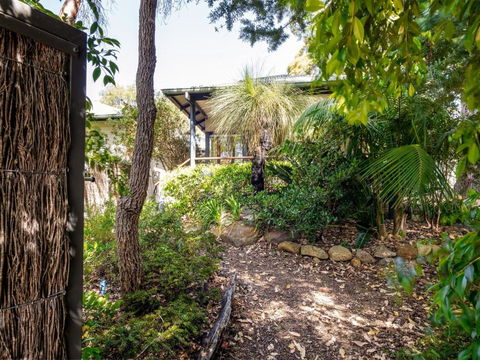 Aroha - Accommodation Bookings 0