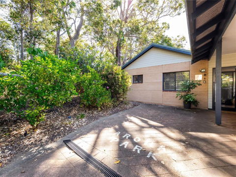 Aroha - Accommodation Bookings 2
