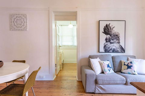 Art Deco 1 Bed Apt Close To Beach & CBD - Accommodation Bookings 0