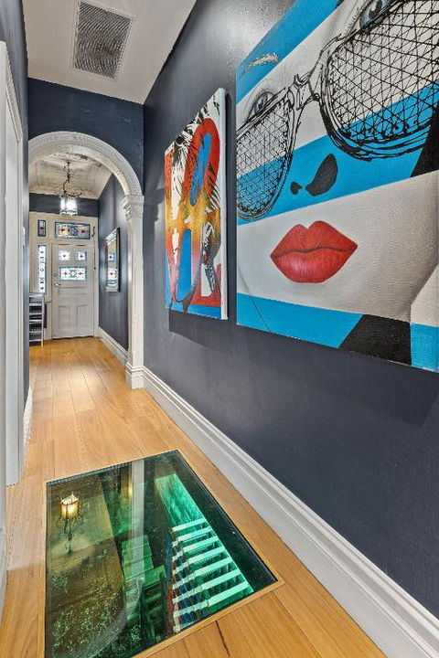 Artscape, Newtown Villa - Accommodation Bookings 3