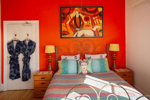 Assemblage Boutique Art B & B - Accommodation Bookings 3