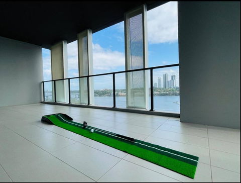 Astonishing Waterview Condo With Pool, Parking - Accommodation Bookings 3