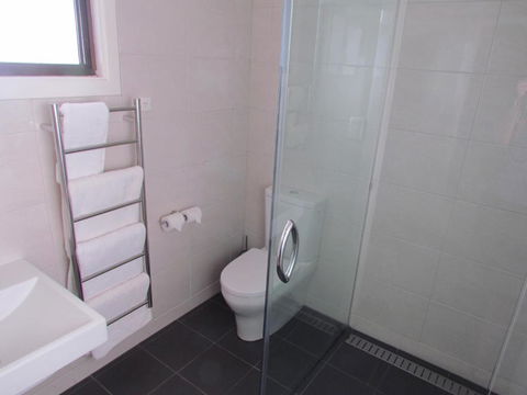 Augathella Motel & Caravan Park - Accommodation Bookings 1