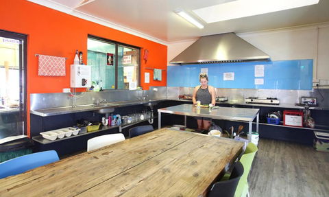 Aussitel Backpackers - Accommodation Bookings 1