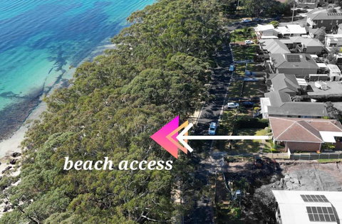 AXL Orion Beach Home: Beach Front - Accommodation Bookings 1