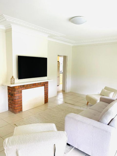 Azalea Grove - Family Or Friends Getaway - Accommodation Bookings 3